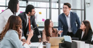 Ưu và nhược điểm của công ty con và chi nhánh