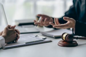 Chấm dứt, thay đổi giám hộ khi điều kiện pháp lý không còn phù hợp.