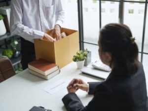 Điều kiện hưởng trợ cấp thôi việc