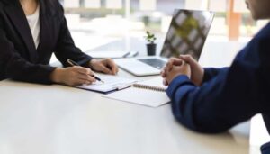 Những điều kiện pháp lý và thực tế cần đáp ứng để mở trung tâm dạy thêm hợp pháp.