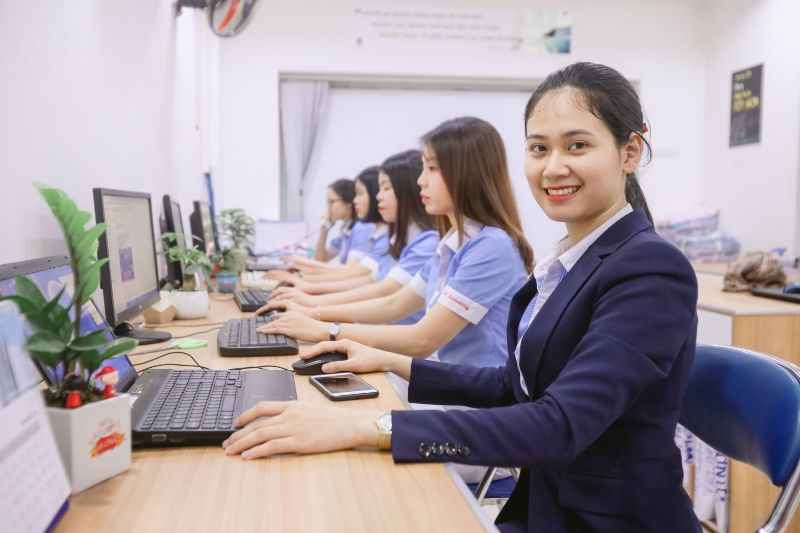 Đội ngũ nhân viên có kinh nghiệm, trình độ chuyên môn cao