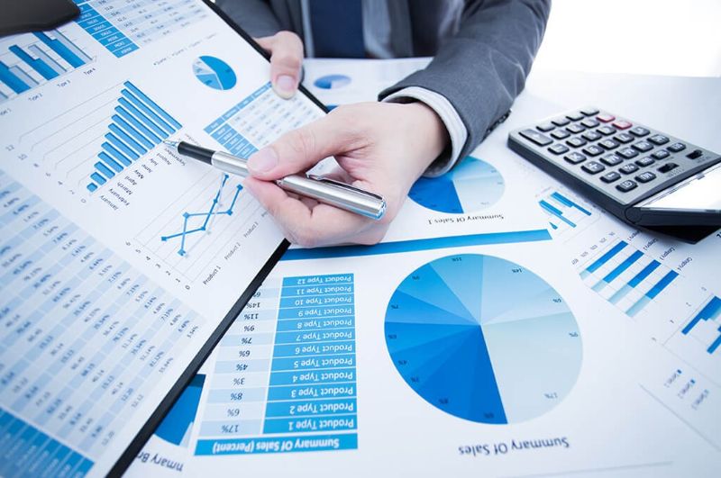 Nhân viên kế toán sẽ khảo sát và báo giá dịch vụ chi tiết cho khách hàng